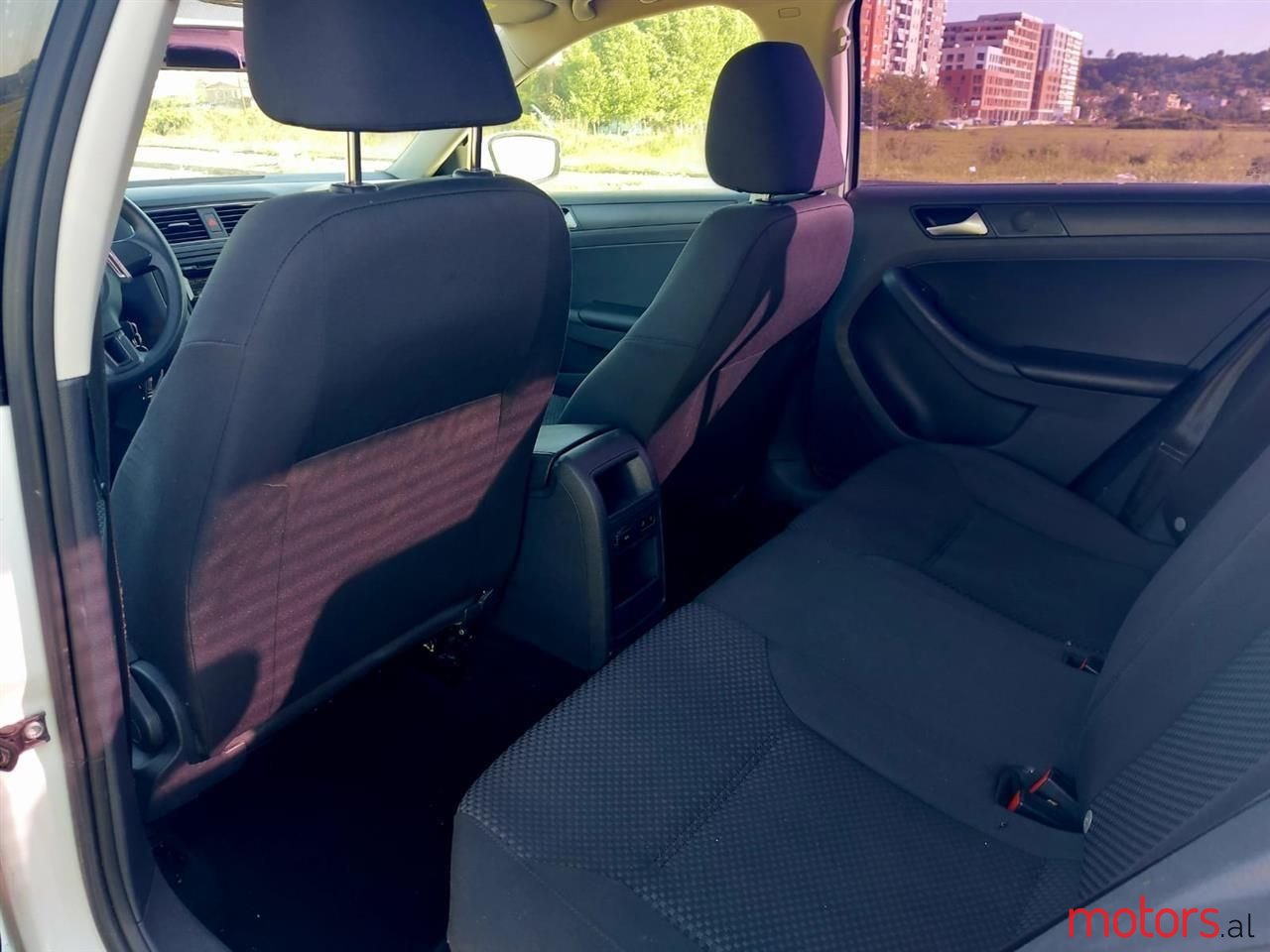 2014' Volkswagen Jetta photo #4