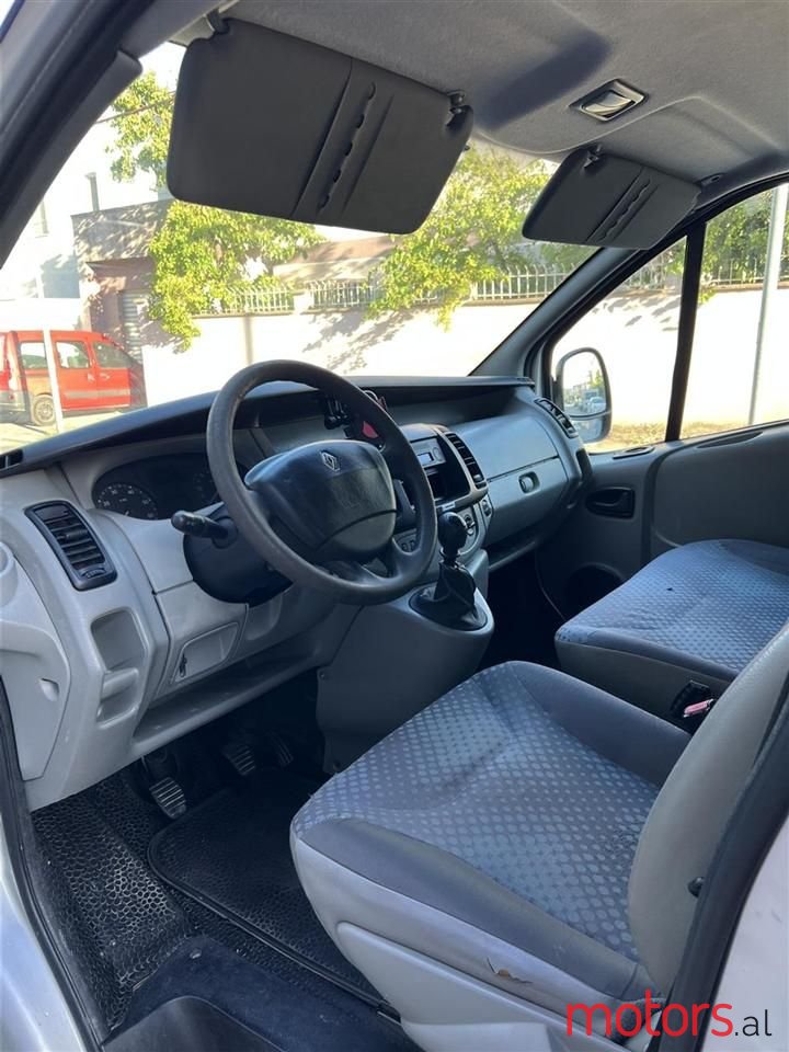 2008' Renault Trafic photo #6