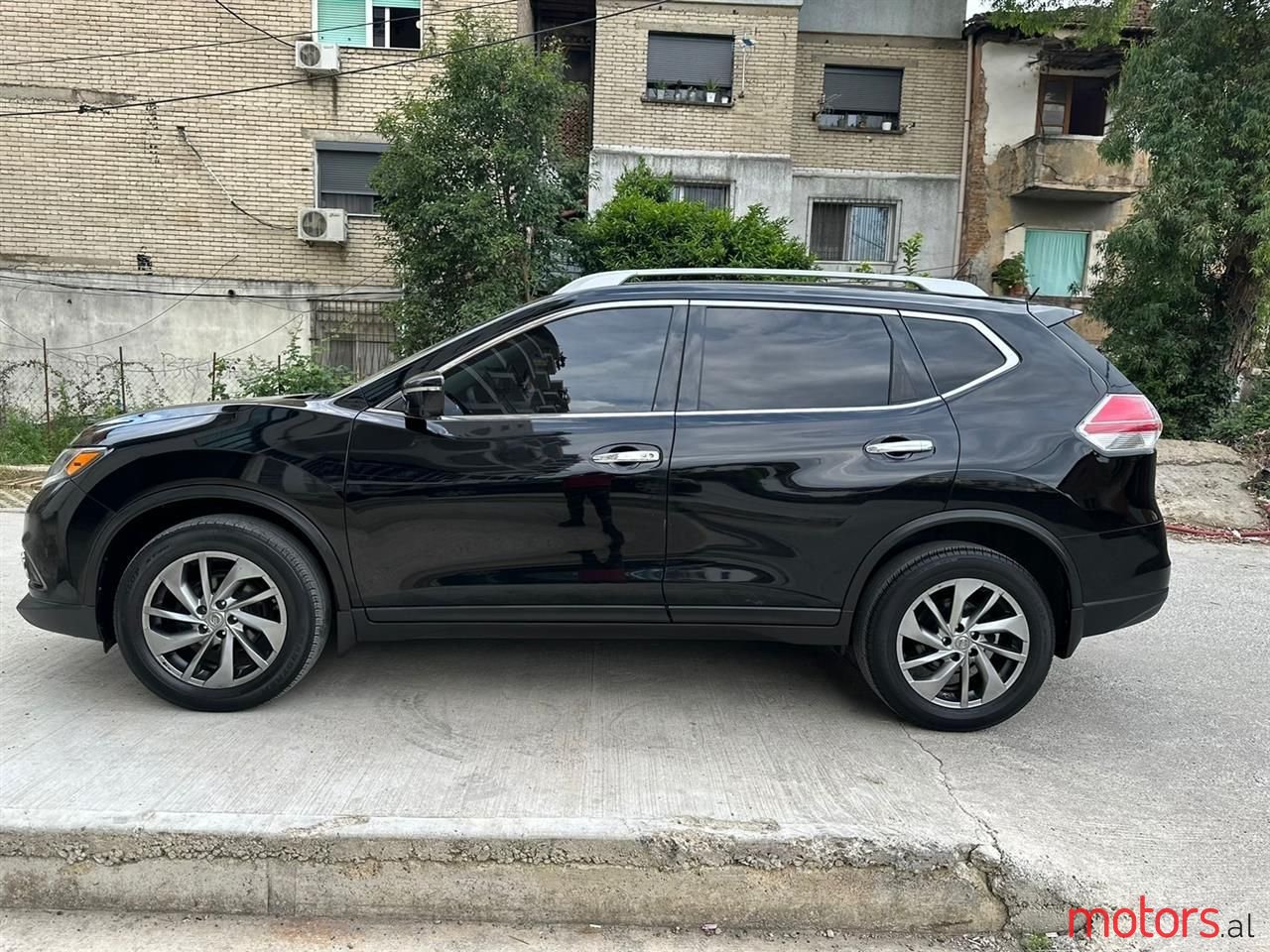 2015' Nissan X-Trail photo #2