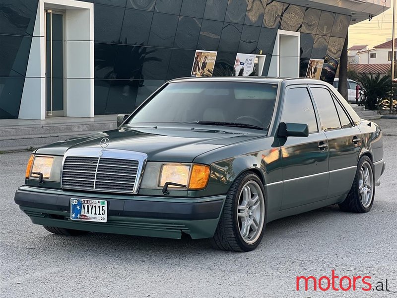 1992' Mercedes-Benz E 420 photo #2