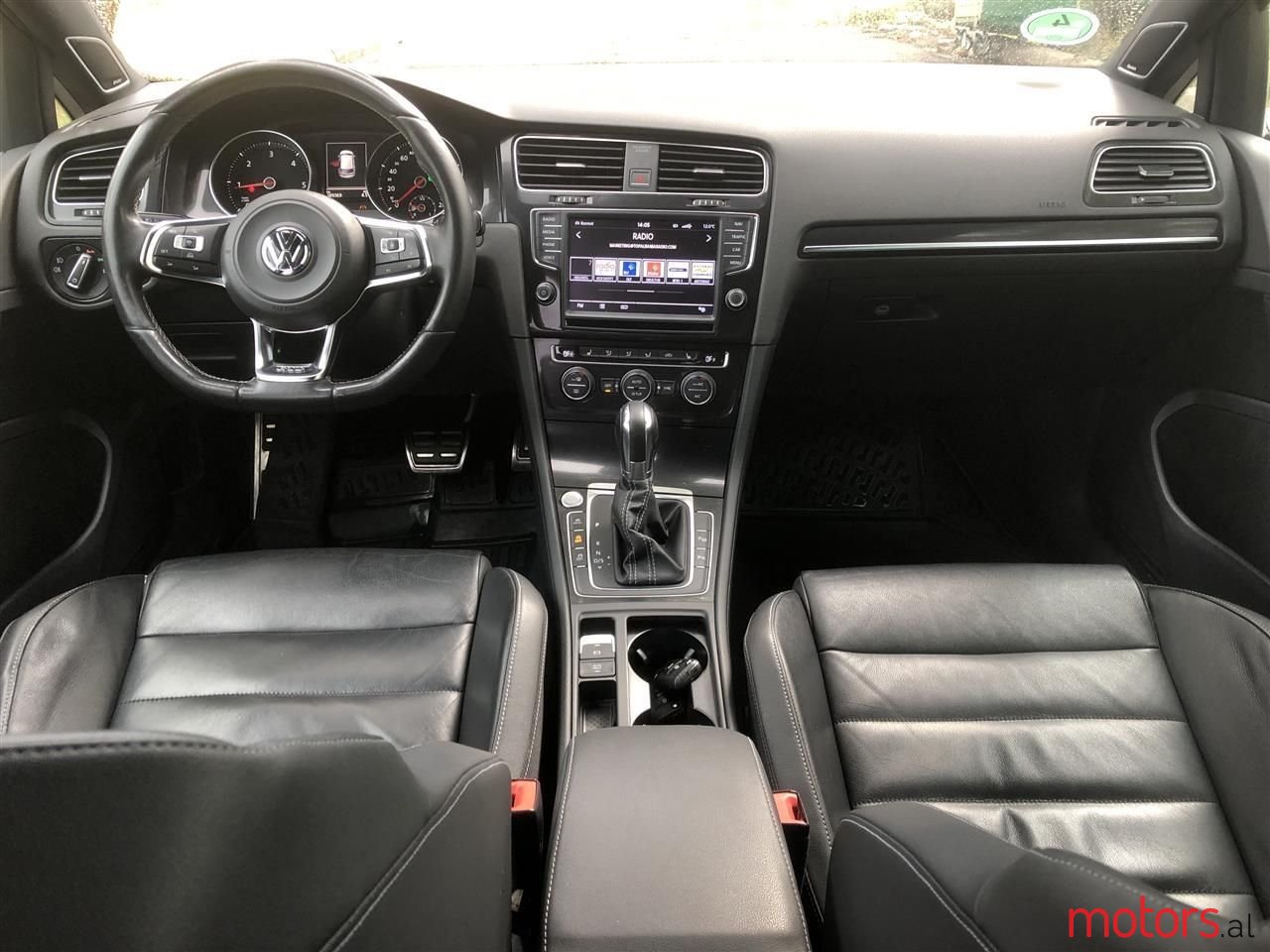 2014' Volkswagen Golf photo #4