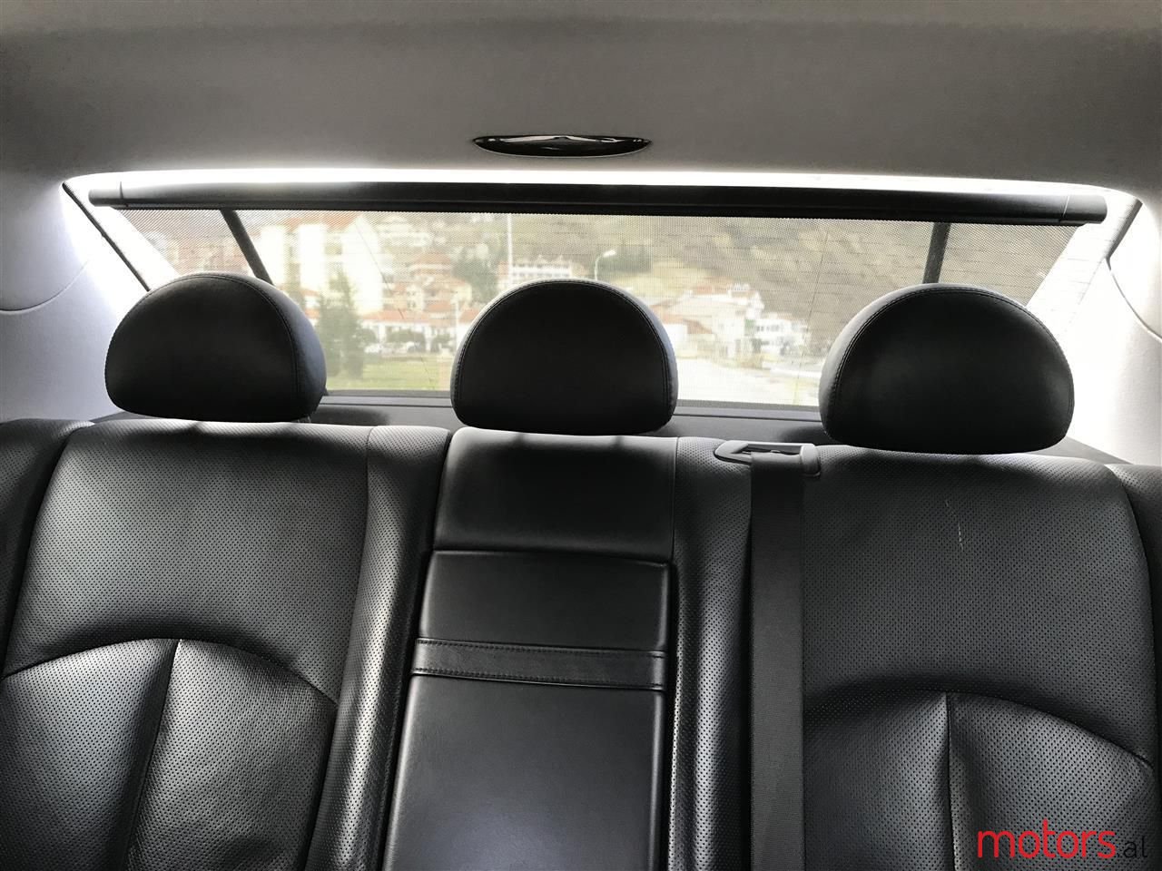 2006' Mercedes-Benz E 320 photo #2