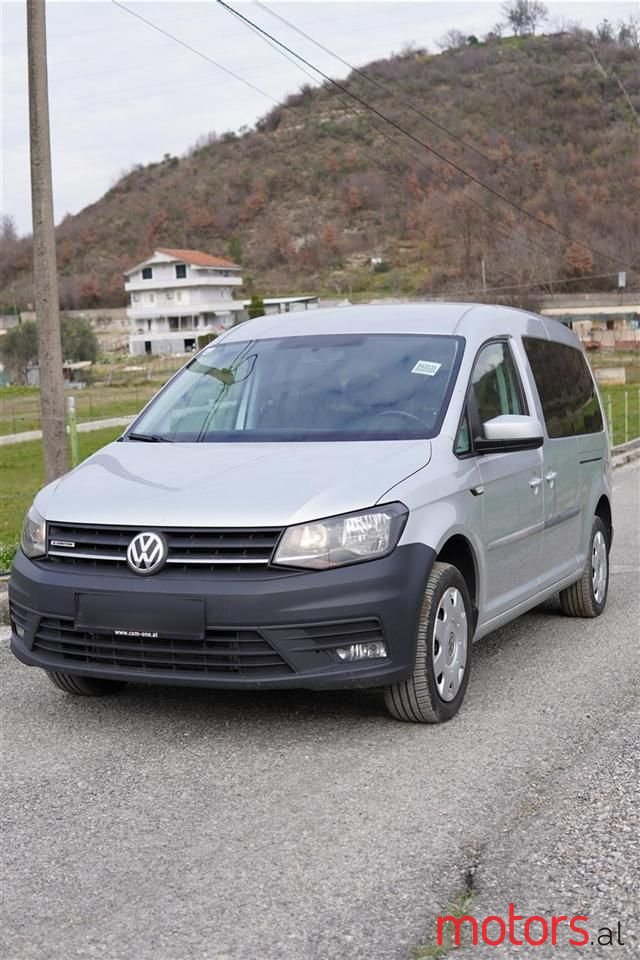 2017' Volkswagen Caddy photo #1