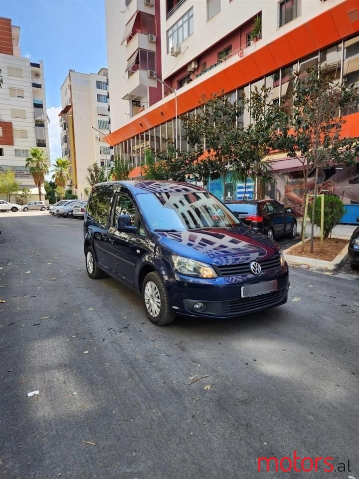 2012' Volkswagen Caddy photo #6