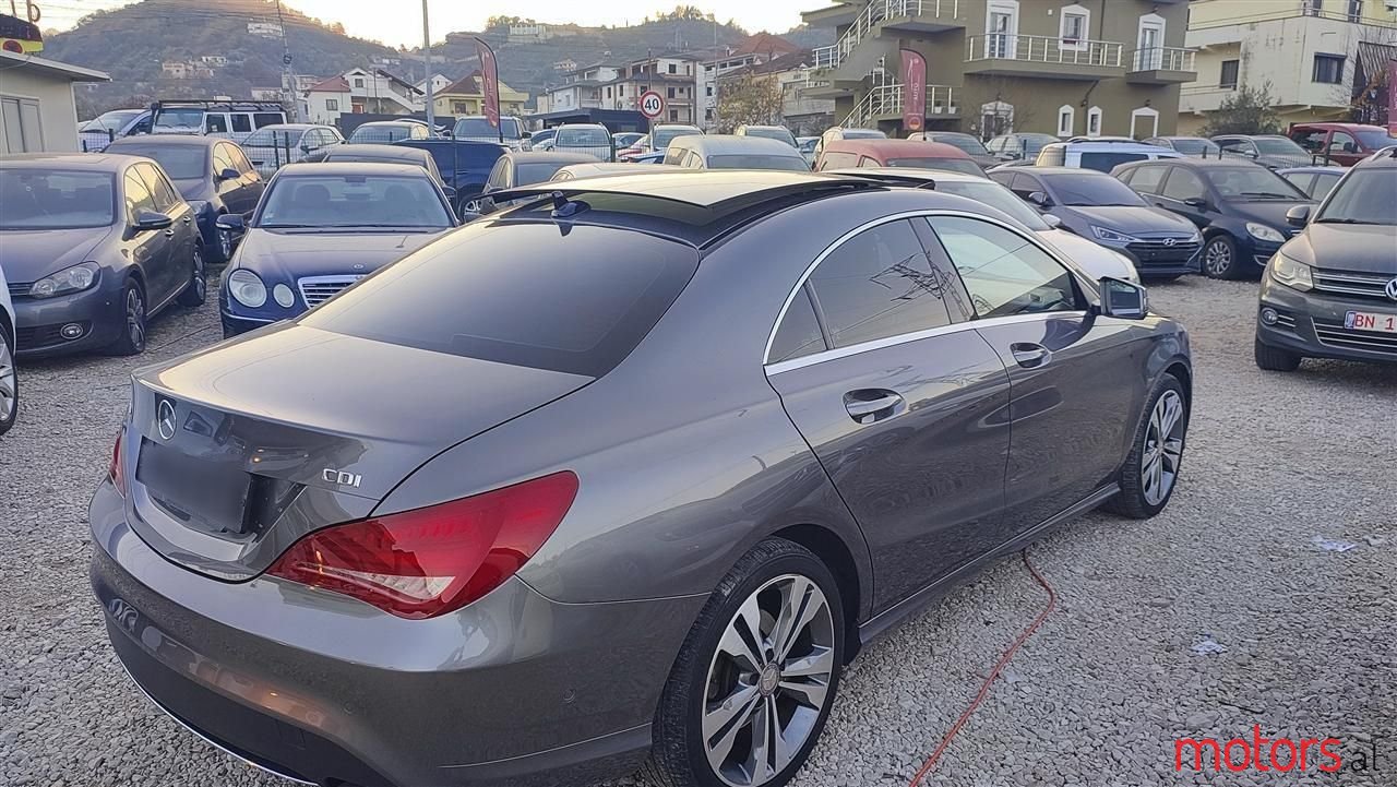 2014' Mercedes-Benz CLA 200 photo #3