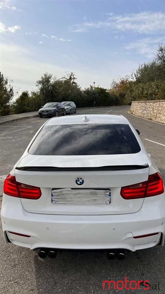 2012' BMW 328 photo #4