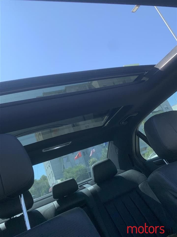 2011' Mercedes-Benz E 55 AMG photo #6