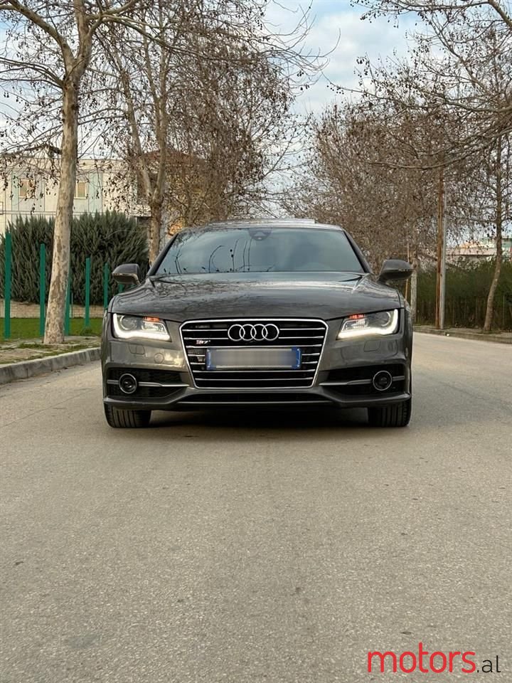 2013' Audi A7 photo #2