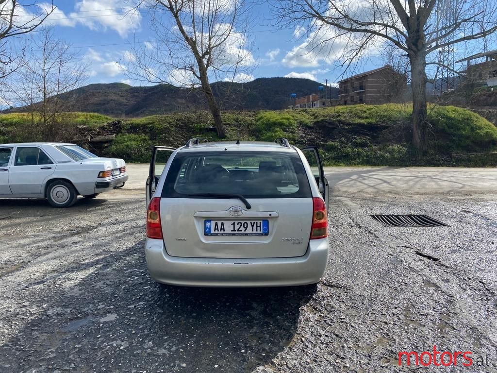 2005' Toyota Corolla photo #3