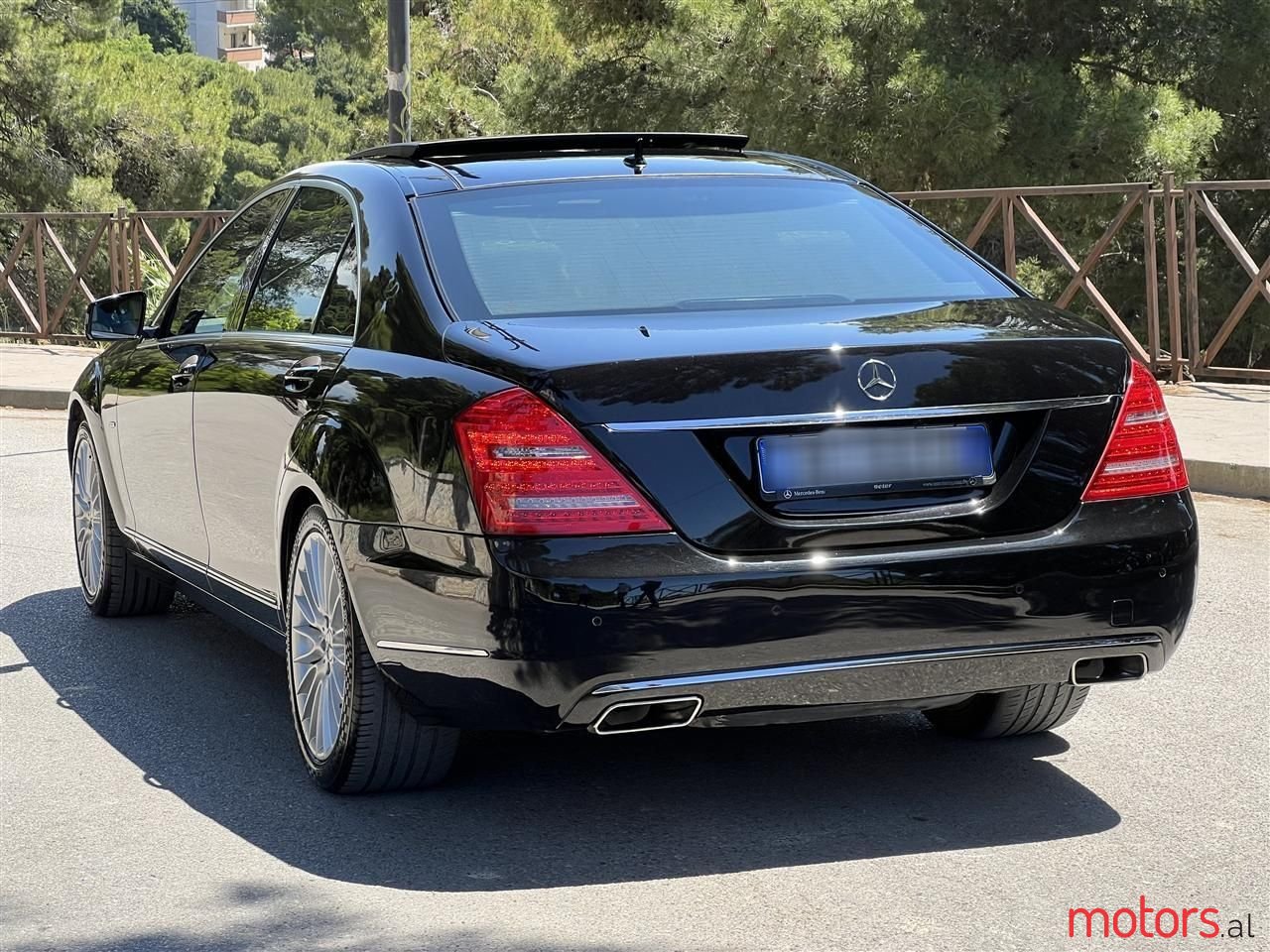 2010' Mercedes-Benz S 350 photo #2