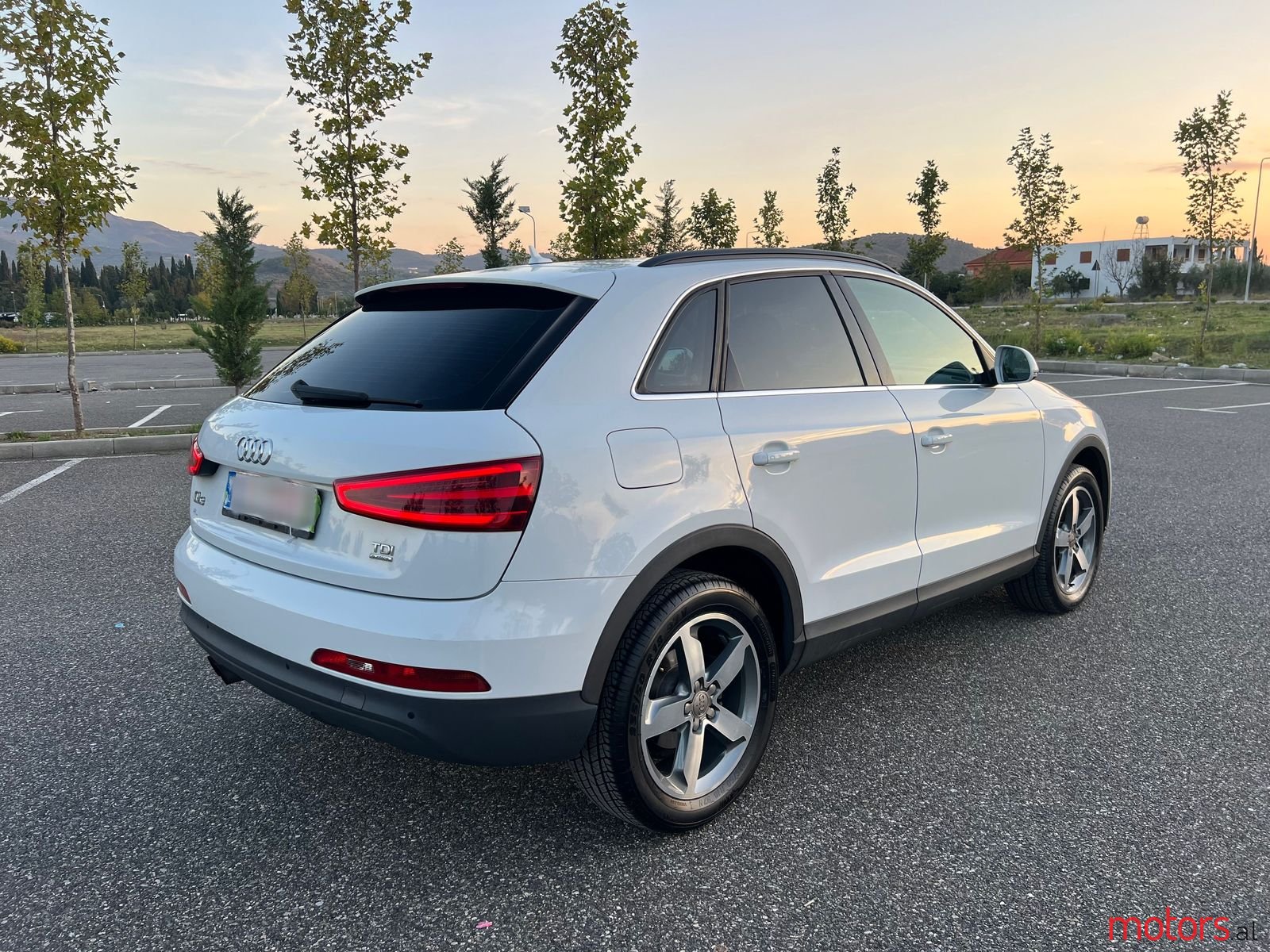 2013' Audi Q3 photo #3