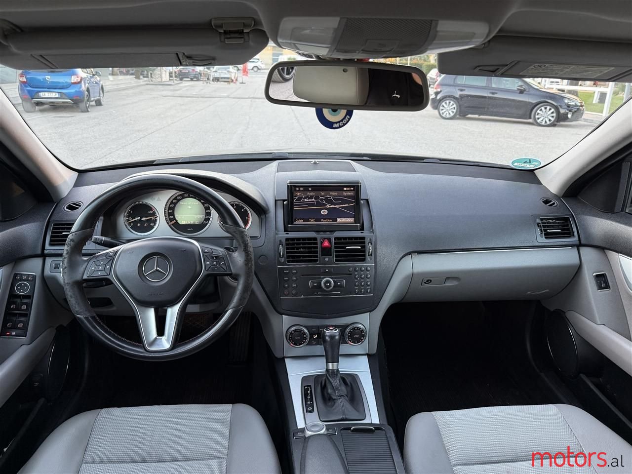 2009' Mercedes-Benz C 320 photo #3