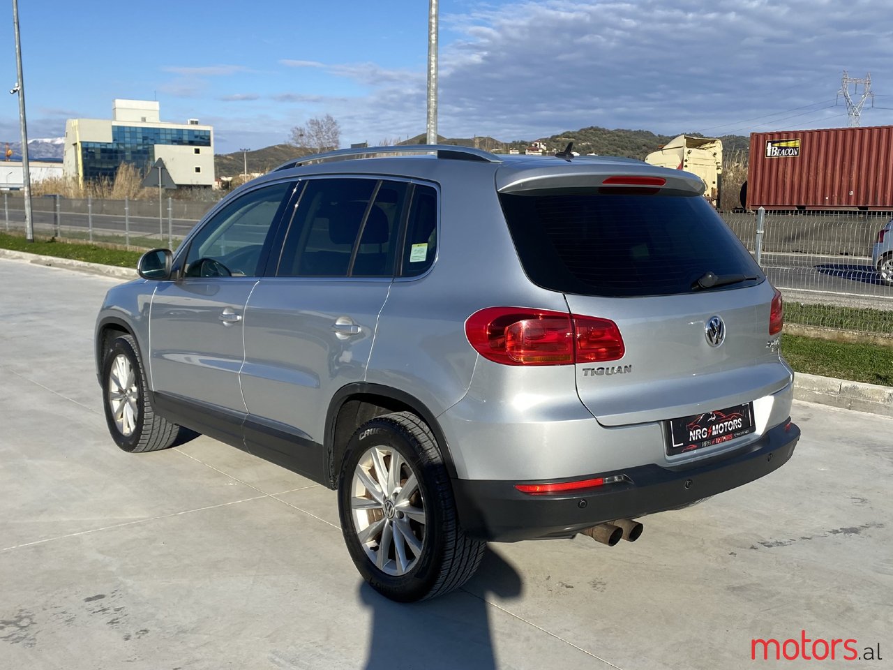 2014' Volkswagen Tiguan photo #4