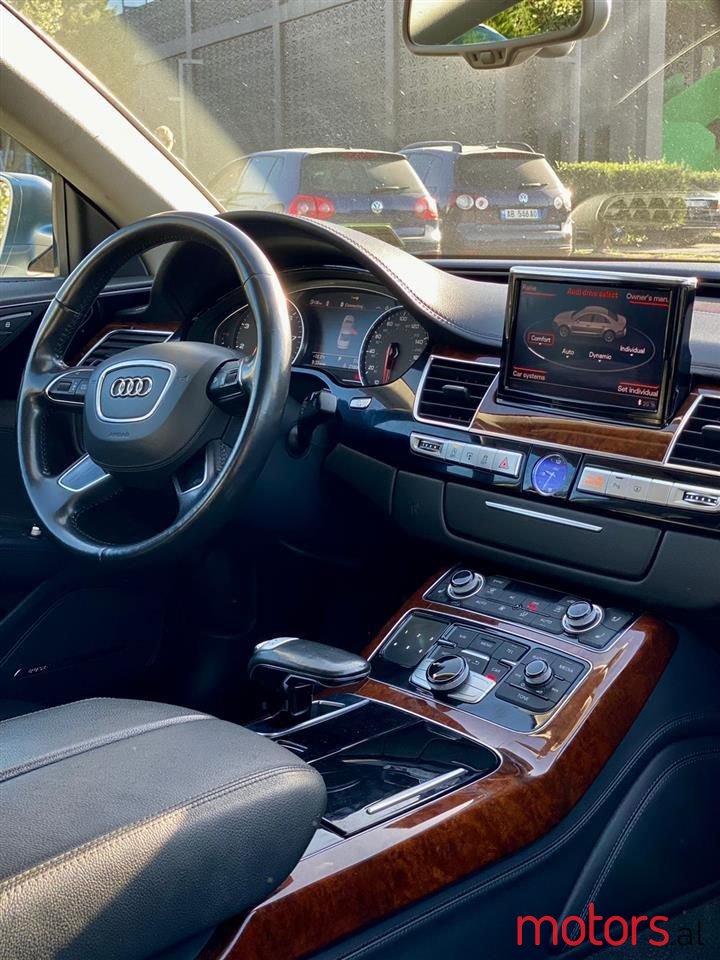 2013' Audi A8 photo #5