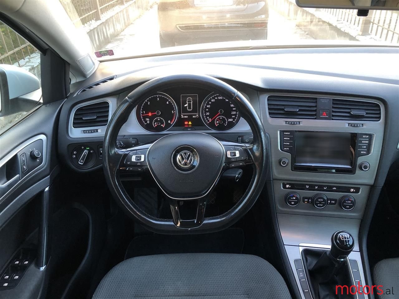 2014' Volkswagen Golf photo #2