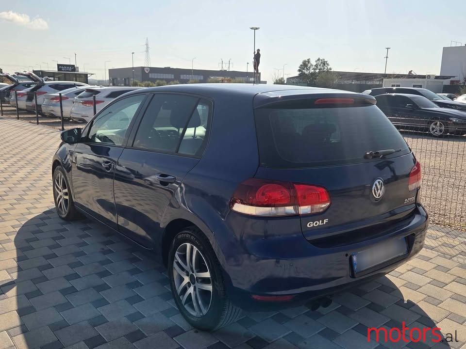 2010' Volkswagen Golf photo #4