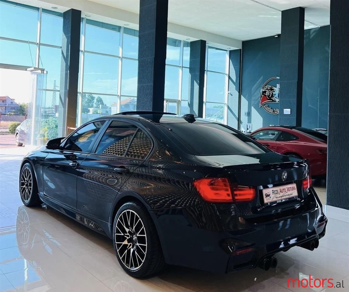 2013' BMW 328 photo #2