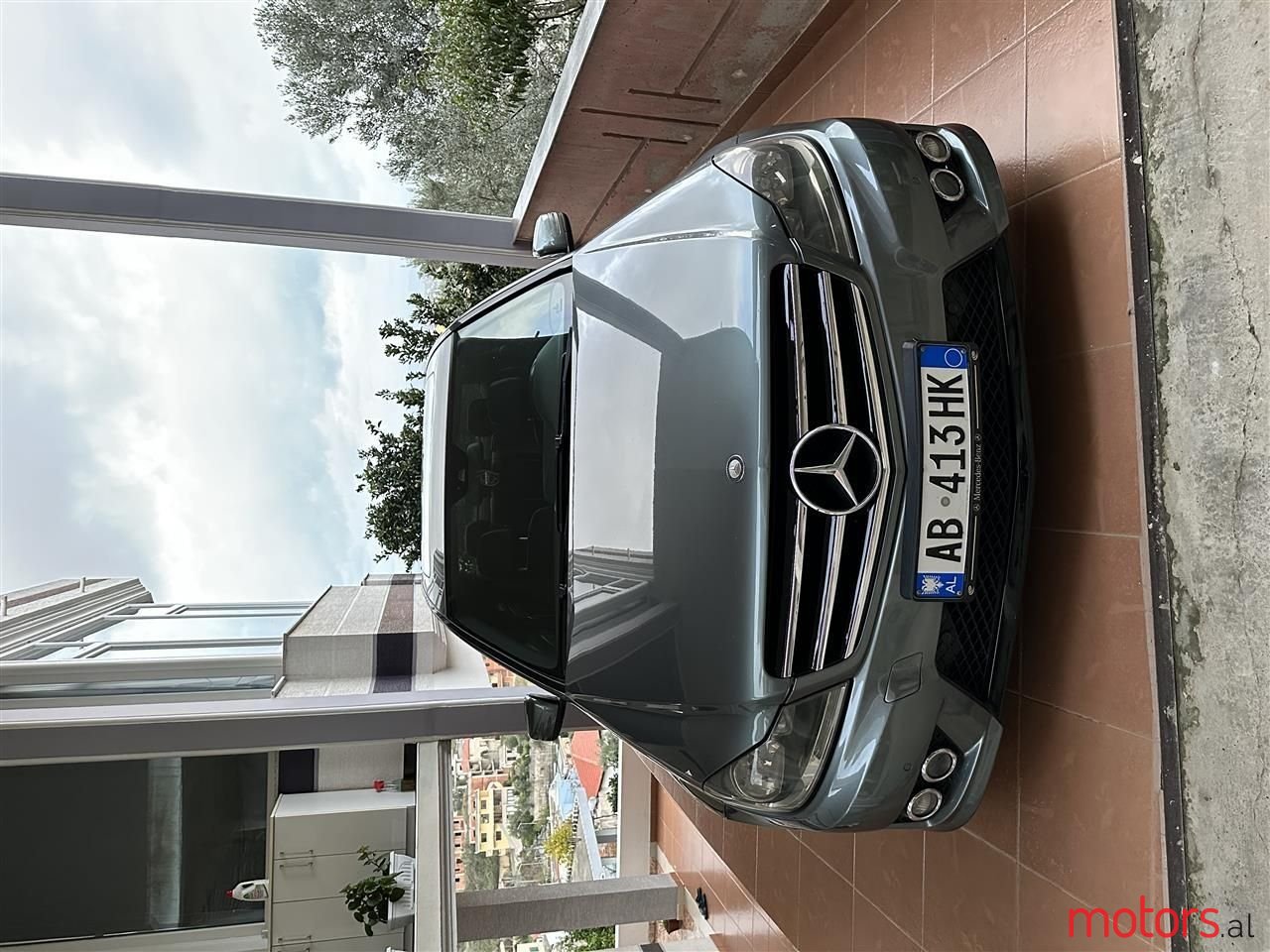 2011' Mercedes-Benz 220 photo #6