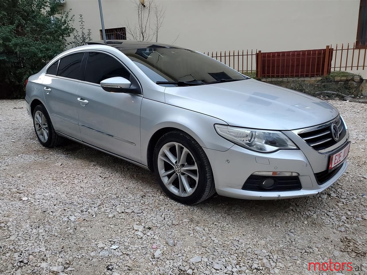 2012' Volkswagen photo #2