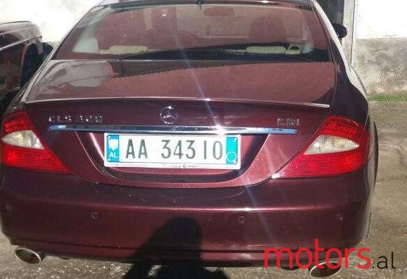 2005' Mercedes-Benz CLS-Class photo #1