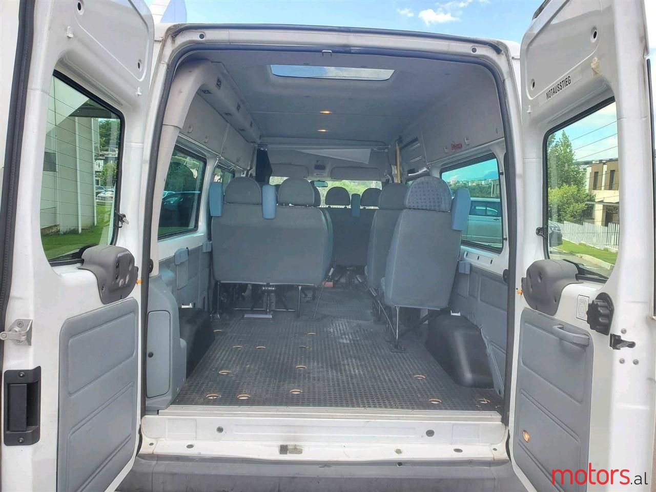 2010' Ford Transit photo #5