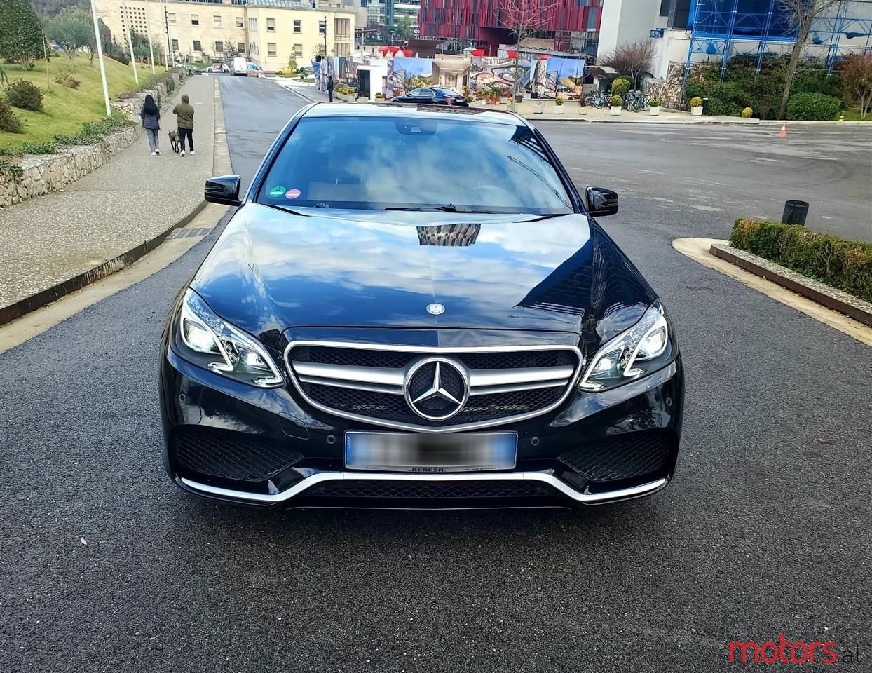 2012' Mercedes-Benz E 250 photo #1