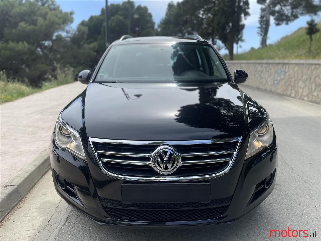 2009' Volkswagen Tiguan photo #5