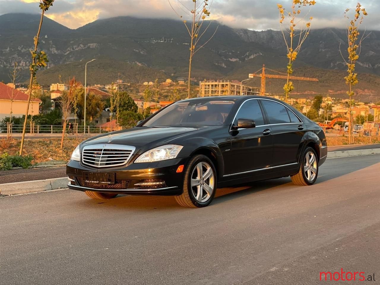 2012' Mercedes-Benz S 350 photo #1