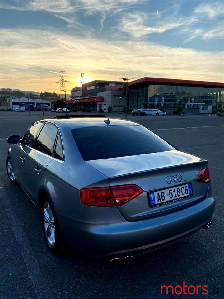 2010' Audi A4 photo #5