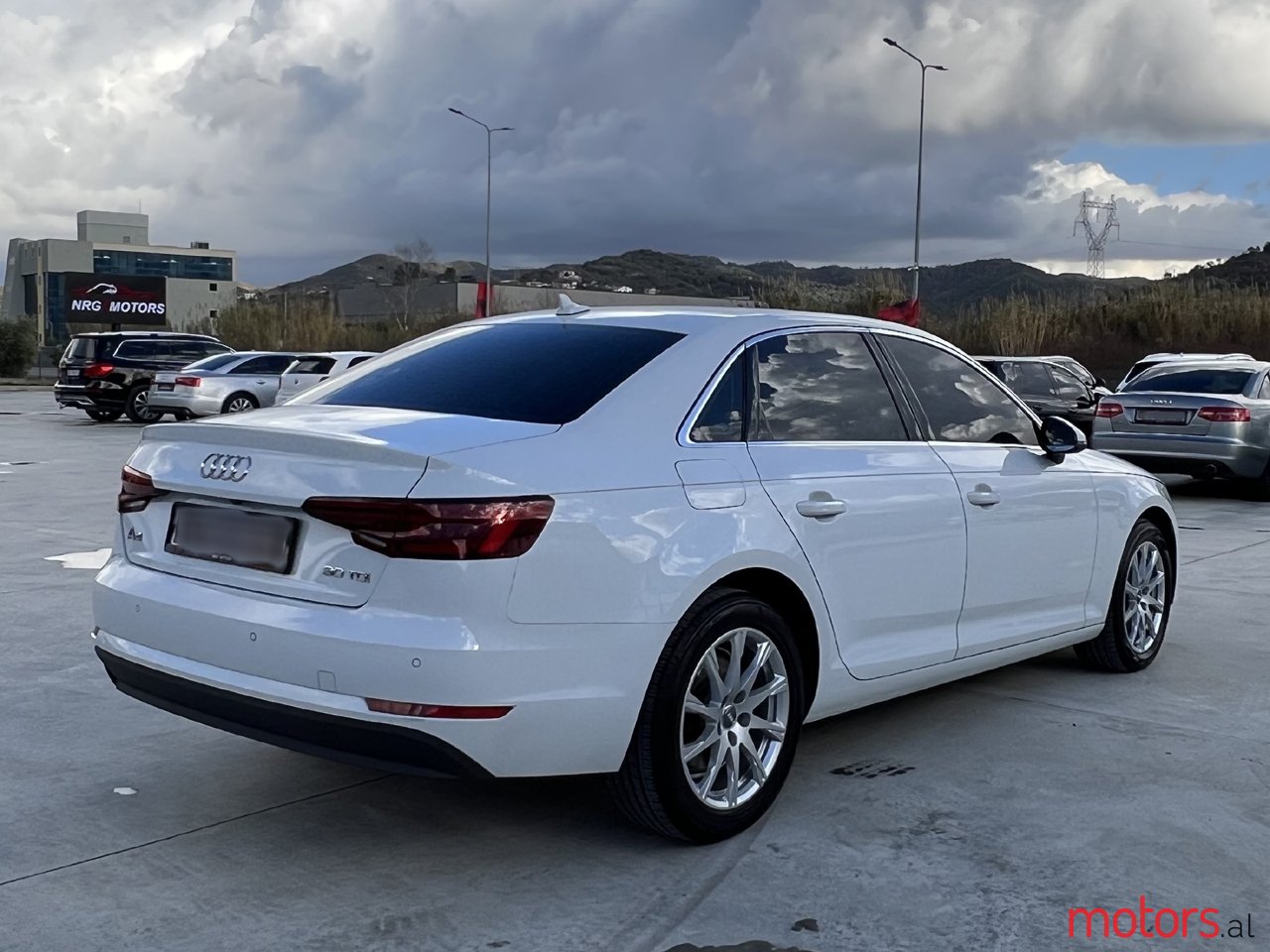 2018' Audi A4 photo #3