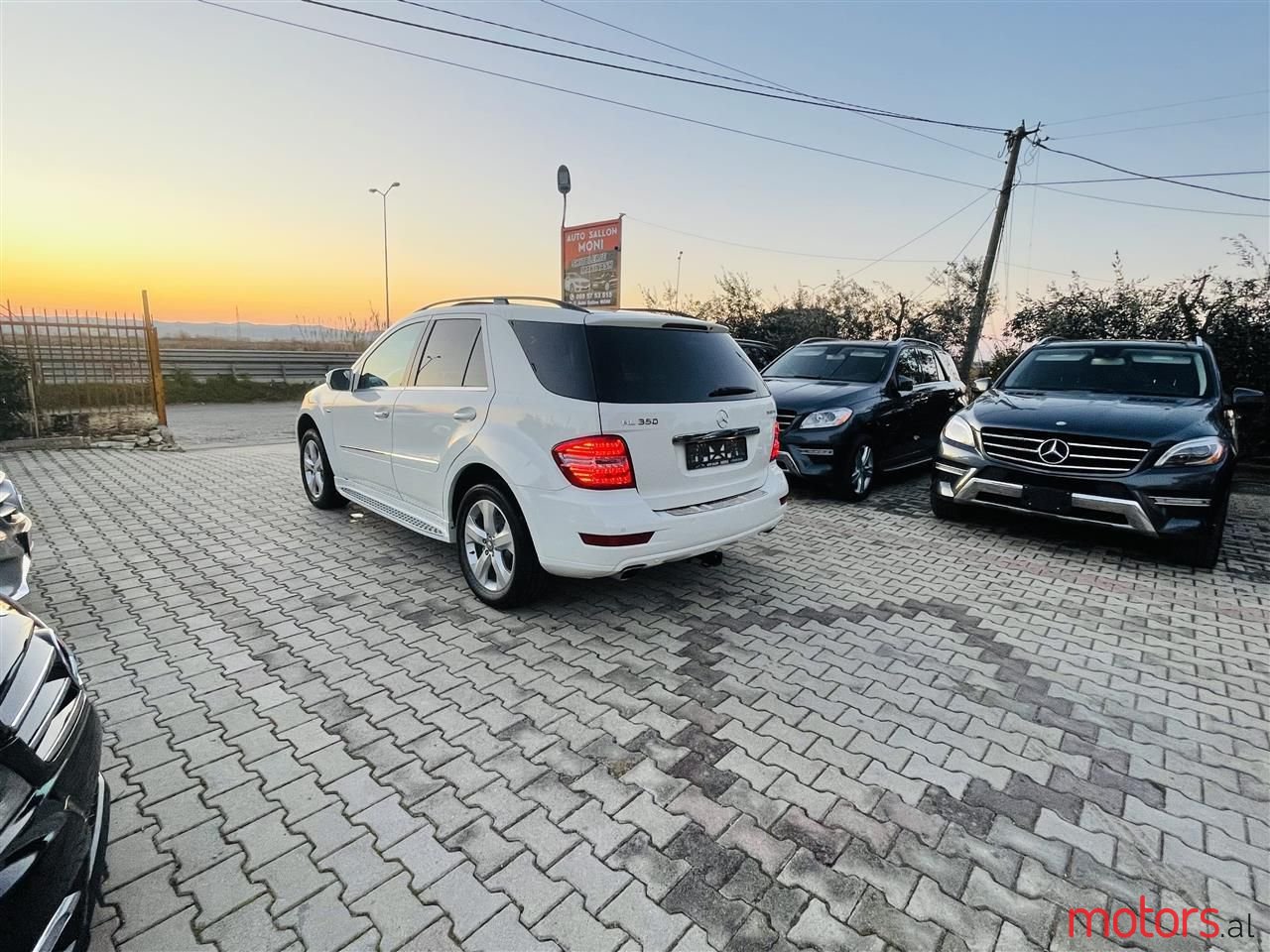 2010' Mercedes-Benz ML 350 photo #6