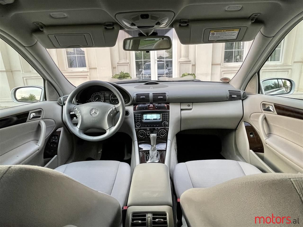 2004' Mercedes-Benz C 220 photo #6