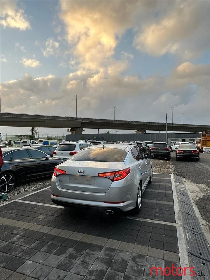 2012' Kia K5 photo #4