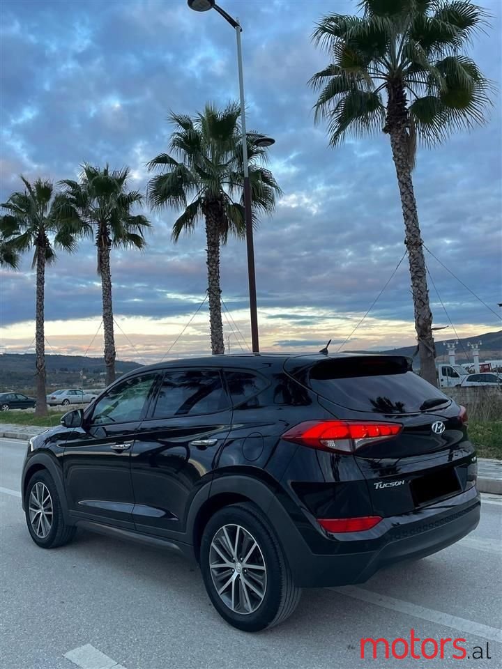 2016' Hyundai Tucson photo #2