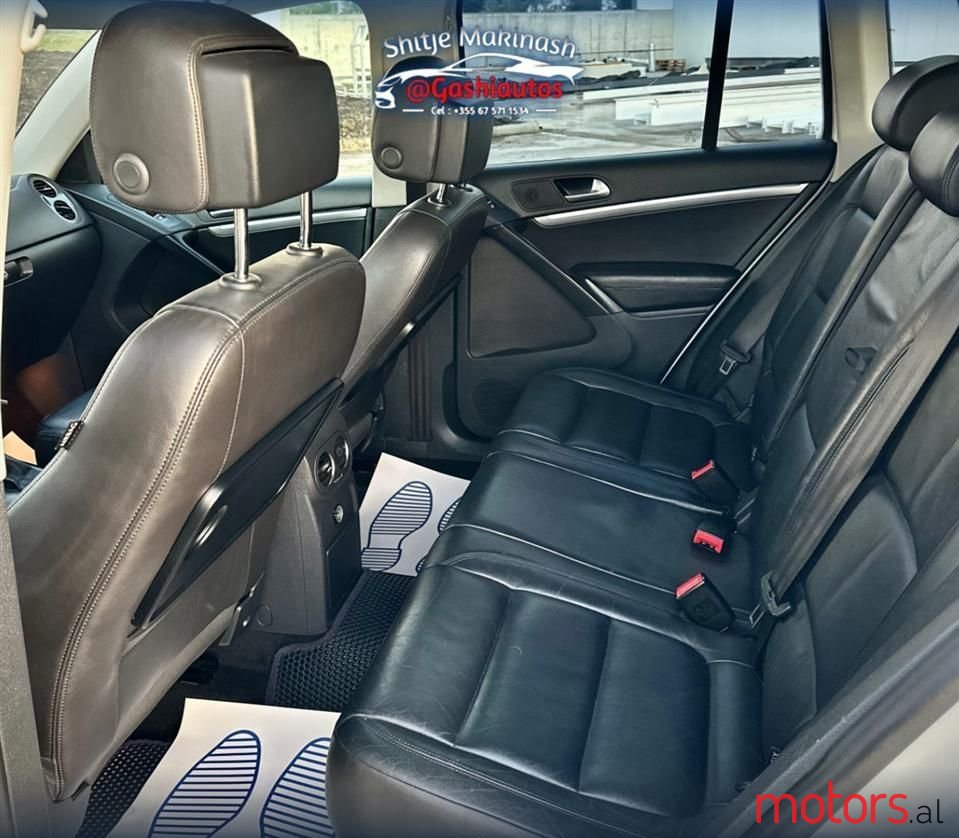 2014' Volkswagen Tiguan photo #6