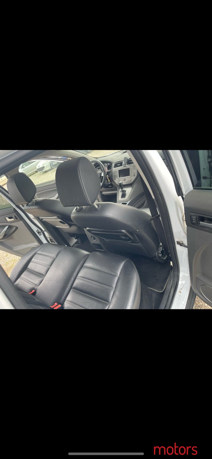 2011' Ford Kuga photo #6