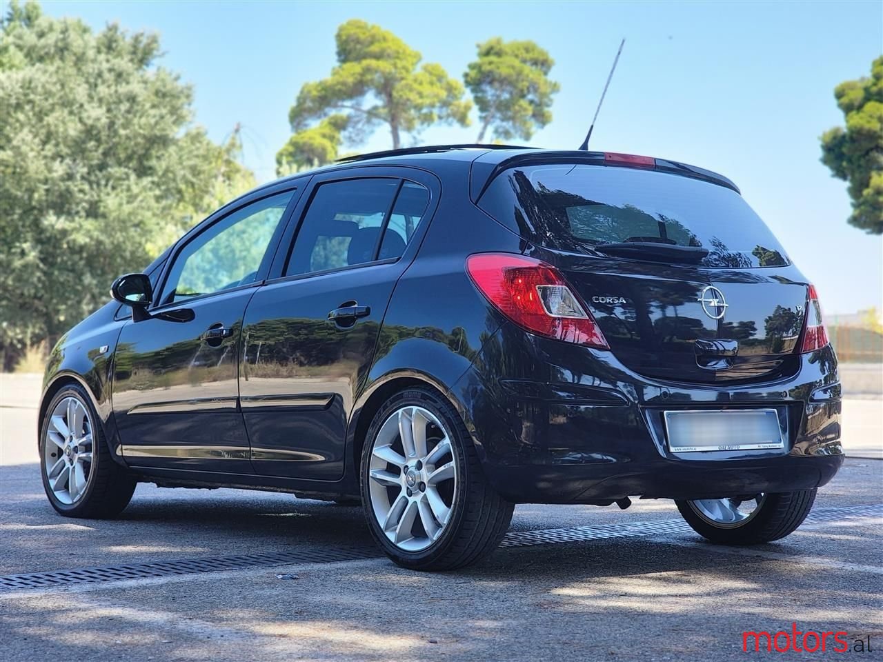 2007' Opel Corsa photo #1