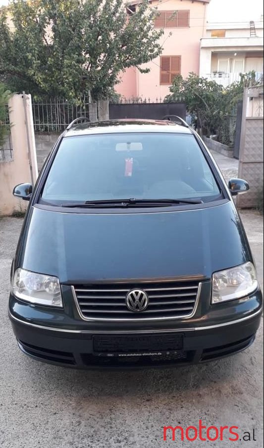 2005' Volkswagen Sharan photo #1