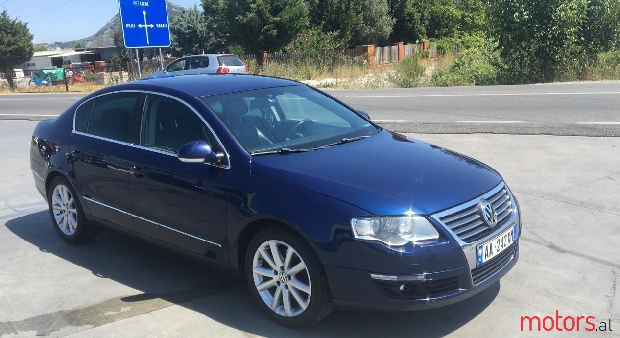 2007' Volkswagen Passat photo #1