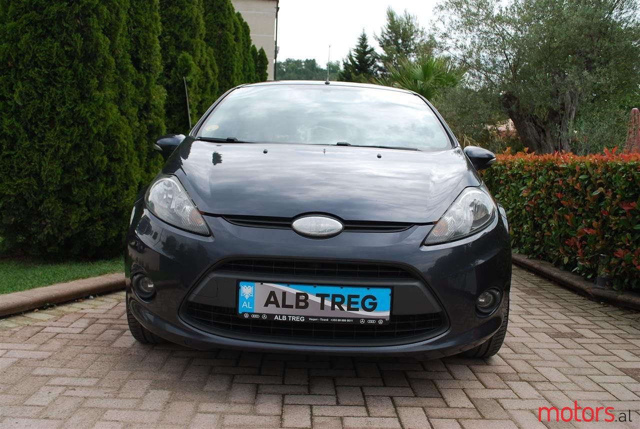 2010' Ford Fiesta photo #6