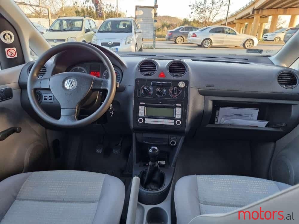 2006' Volkswagen Caddy photo #6