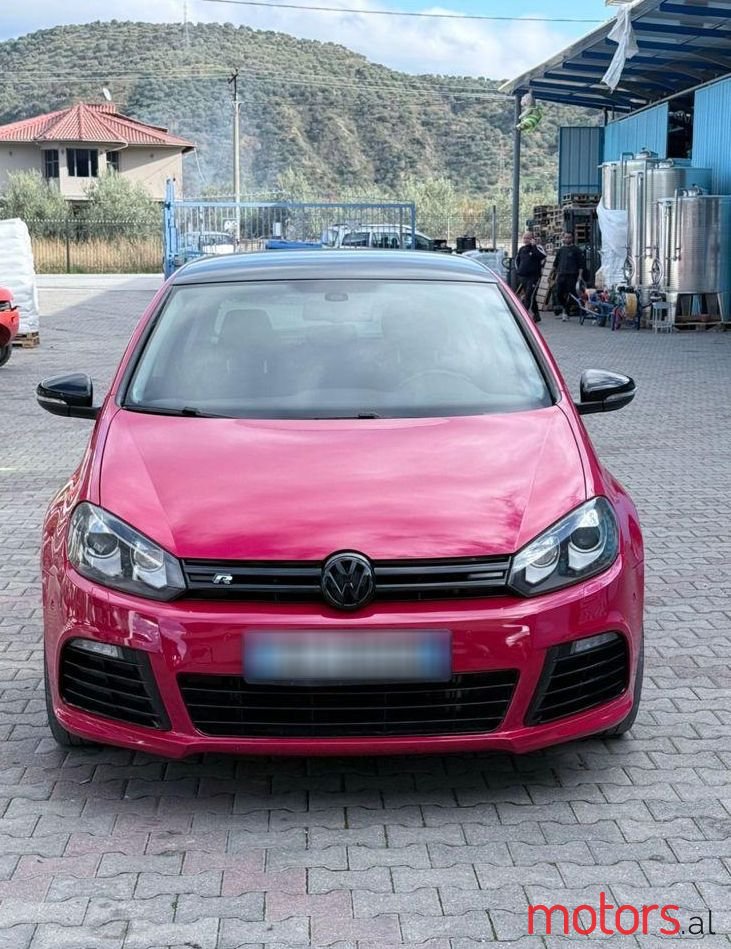 2012' Volkswagen Golf photo #4