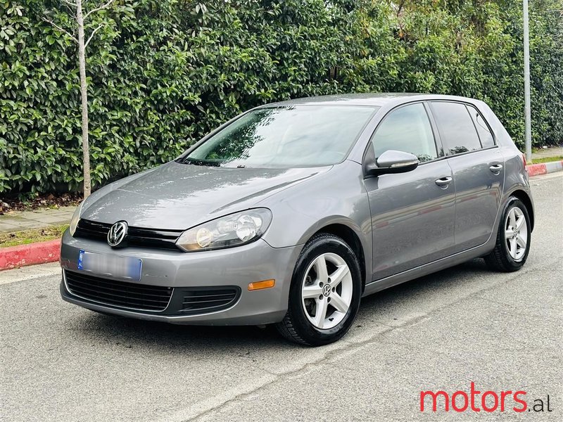 2013' Volkswagen Golf photo #1