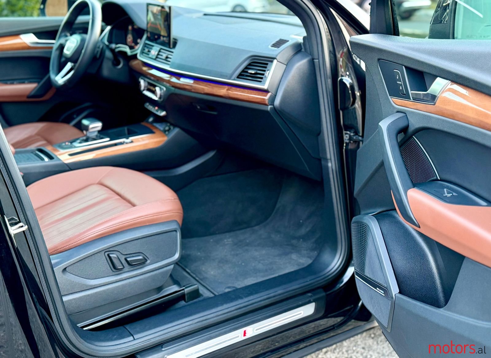 2021' Audi Q5 photo #5