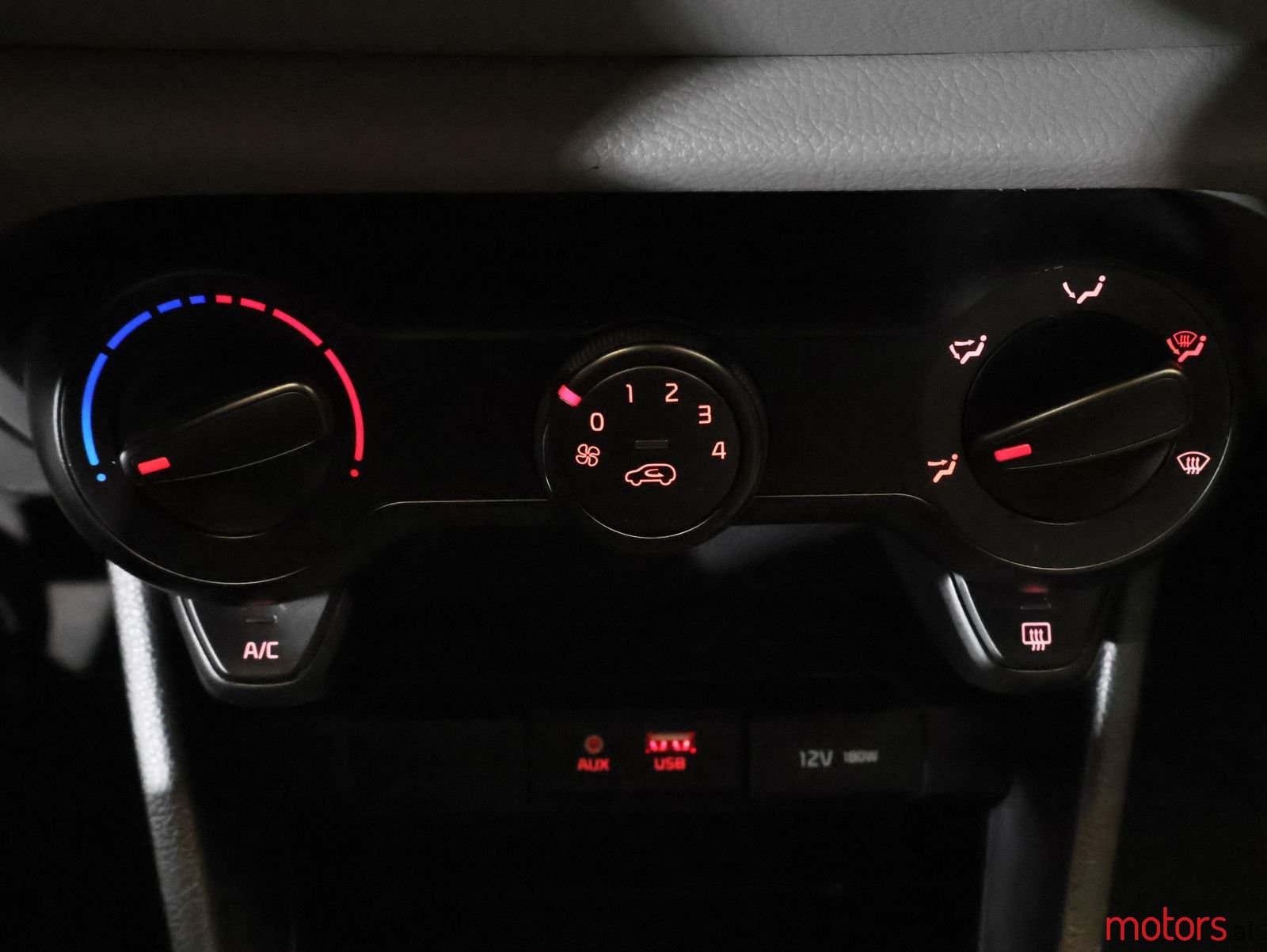 2018' Kia Picanto photo #4