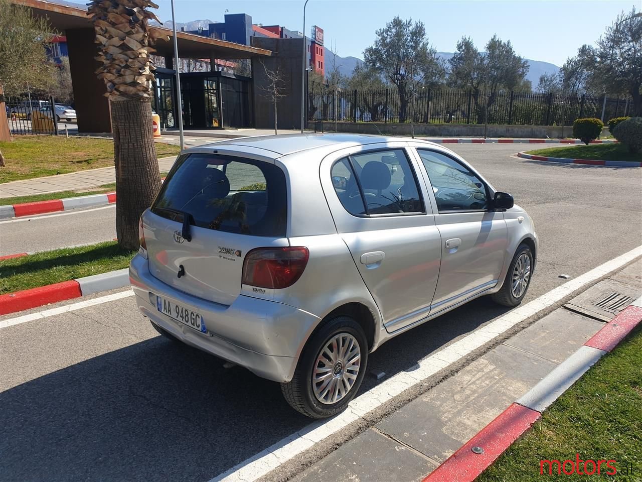 2000' Toyota Yaris photo #4