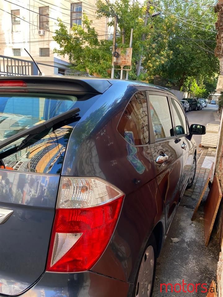 2006' Honda FR-V photo #5