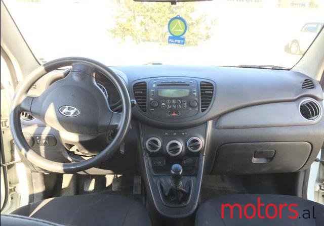 2011' Hyundai i10 photo #2