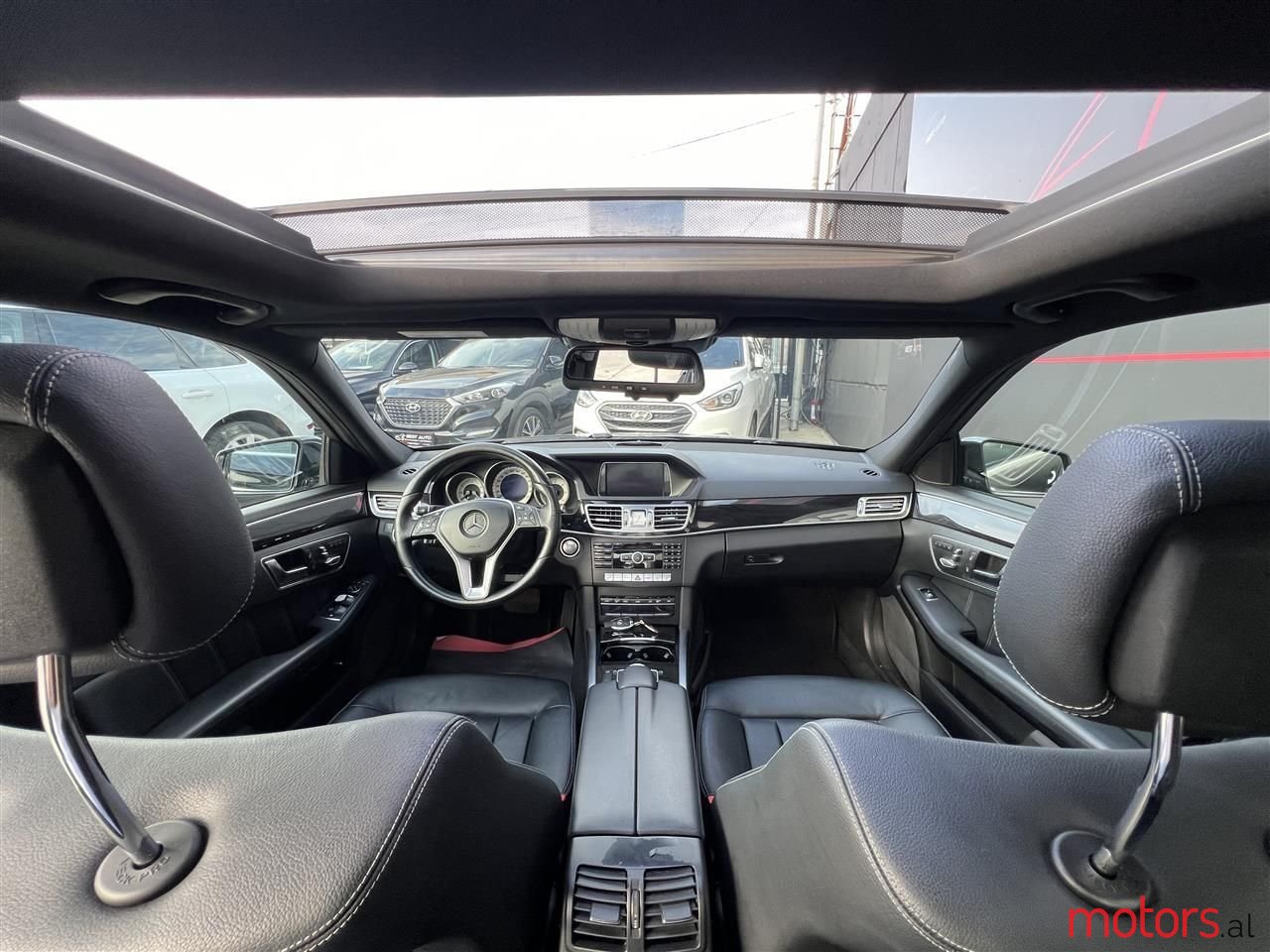 2014' Mercedes-Benz E 250 photo #3