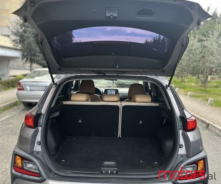 2018' Hyundai Kona photo #5